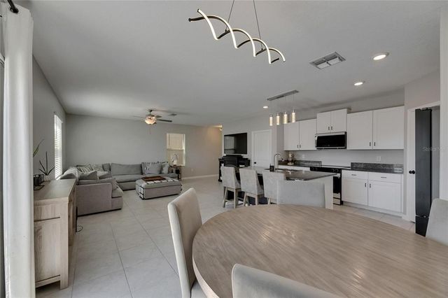 15718 FORT ISLAND PLACE, Sun City Center, FL 33573