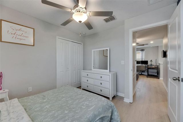 15718 FORT ISLAND PLACE, Sun City Center, FL 33573