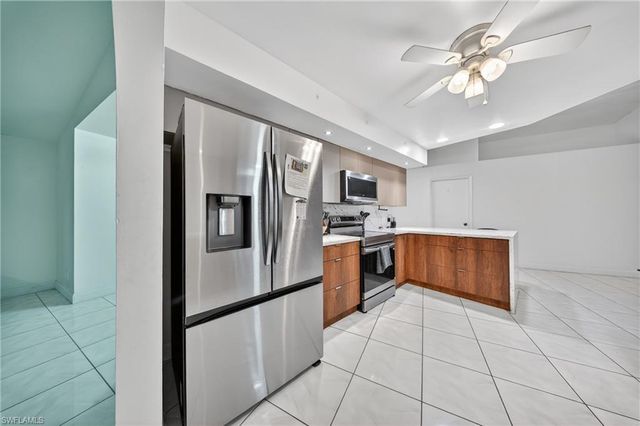 1405 Highland AVE, Lehigh Acres, FL 33972