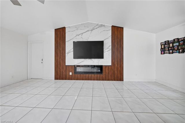 1405 Highland AVE, Lehigh Acres, FL 33972
