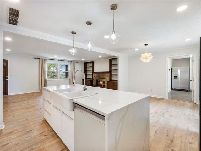 4206 High Street, Buford, GA 30518
