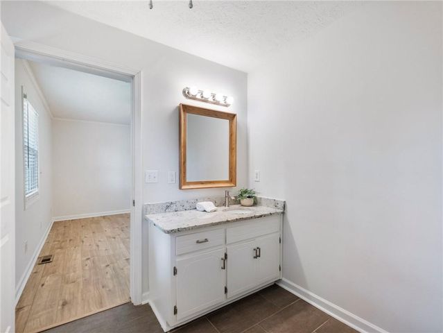 4206 High Street, Buford, GA 30518