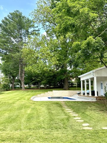 105 Ross Ave, Mcminnville, TN 37110