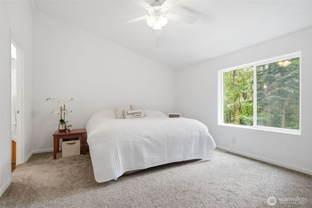71 E Richardson Road, Belfair, WA 98528