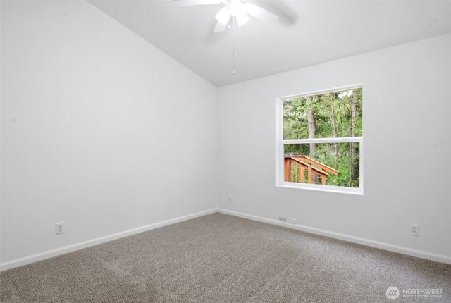 71 E Richardson Road, Belfair, WA 98528