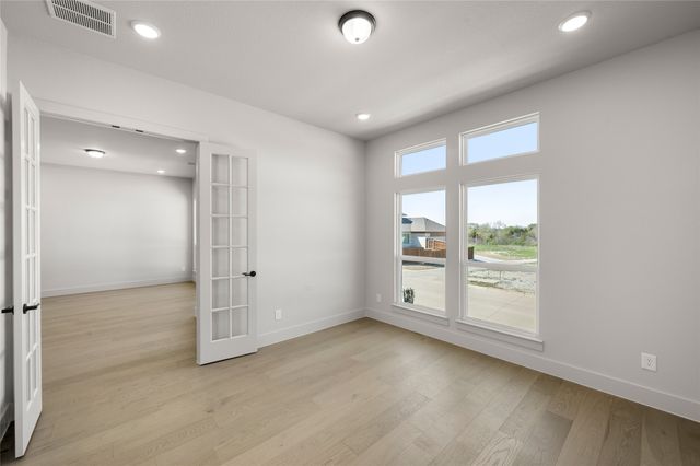 508 Elias, Desoto, TX 75115