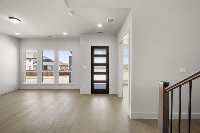 508 Elias, Desoto, TX 75115