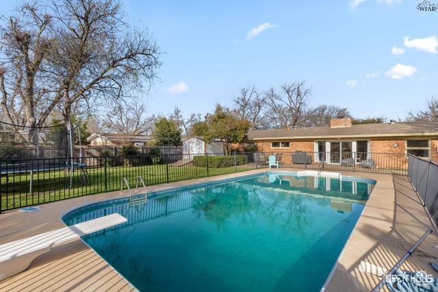 4309 WYNNWOOD DRIVE, Wichita Falls, TX 76308