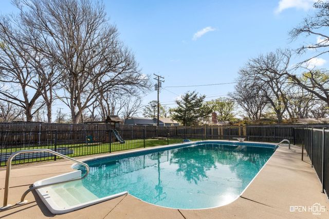 4309 WYNNWOOD DRIVE, Wichita Falls, TX 76308