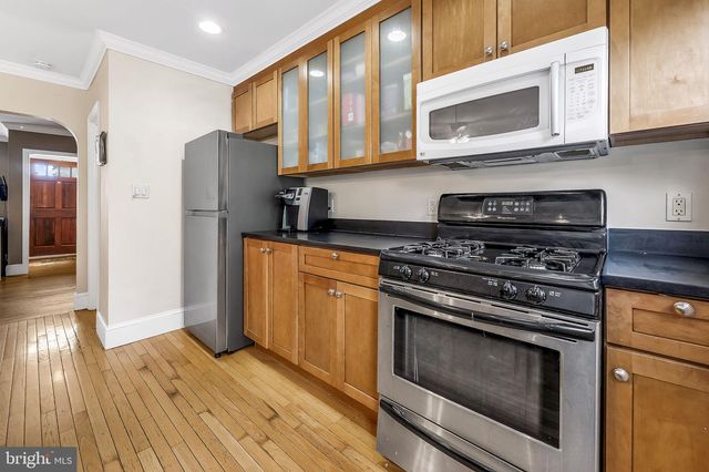 920 E LAKE AVE, Baltimore, MD 21212