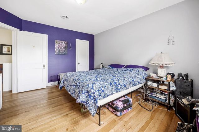 920 E LAKE AVE, Baltimore, MD 21212