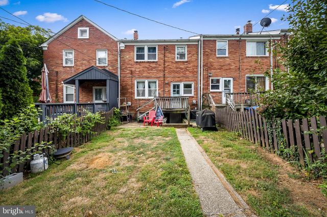 920 E LAKE AVE, Baltimore, MD 21212