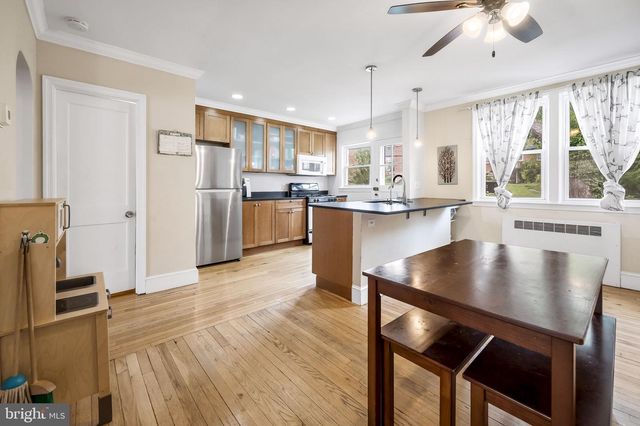 920 E LAKE AVE, Baltimore, MD 21212