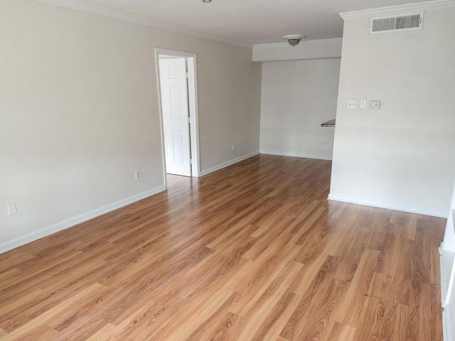 2250 Bering Drive 68, Houston, TX 77057