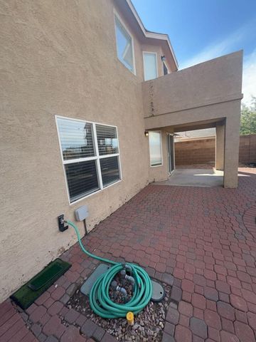 6303 Dante Lane NW, Albuquerque, NM 87114