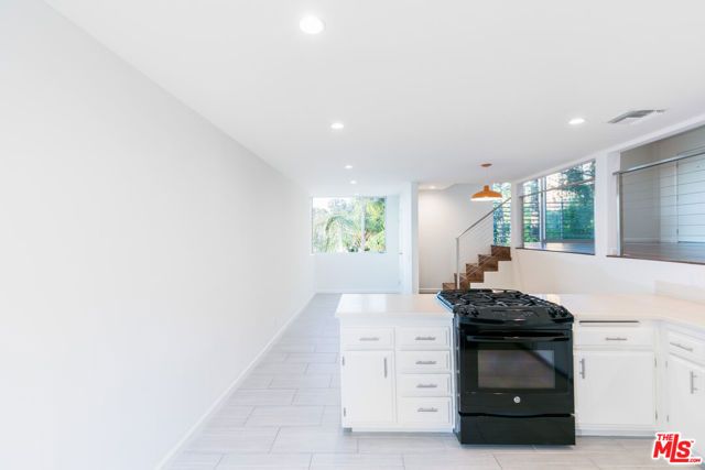 1856 Silverwood Terrace, Los Angeles, CA 90026