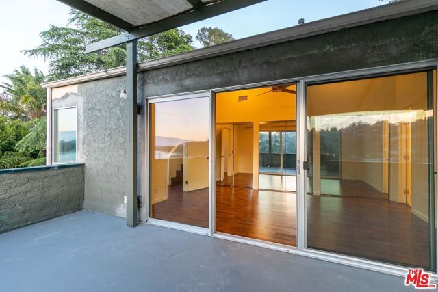 1856 Silverwood Terrace, Los Angeles, CA 90026