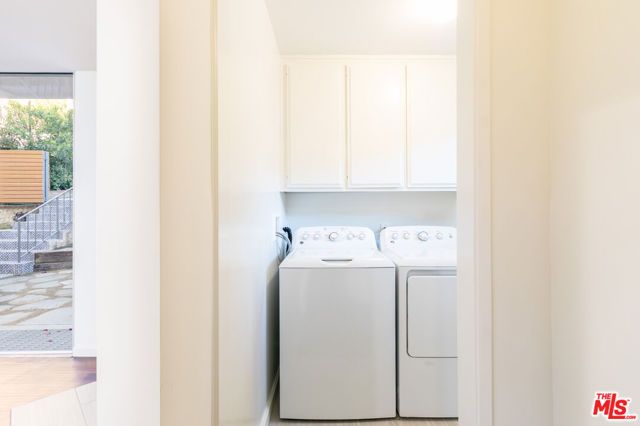 1856 Silverwood Terrace, Los Angeles, CA 90026