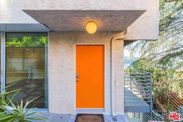 1856 Silverwood Terrace, Los Angeles, CA 90026