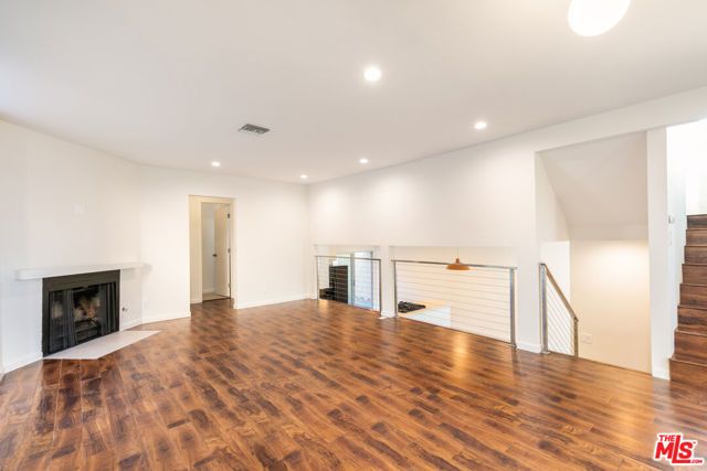 1856 Silverwood Terrace, Los Angeles, CA 90026