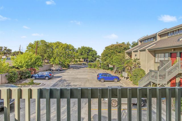 601 Nelray BLVD 17, Austin, TX 78751