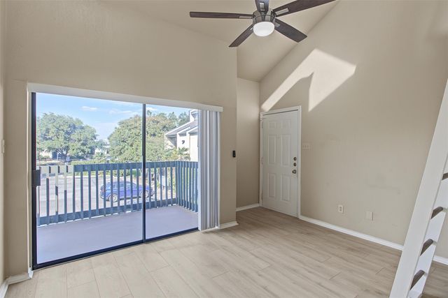601 Nelray BLVD 17, Austin, TX 78751