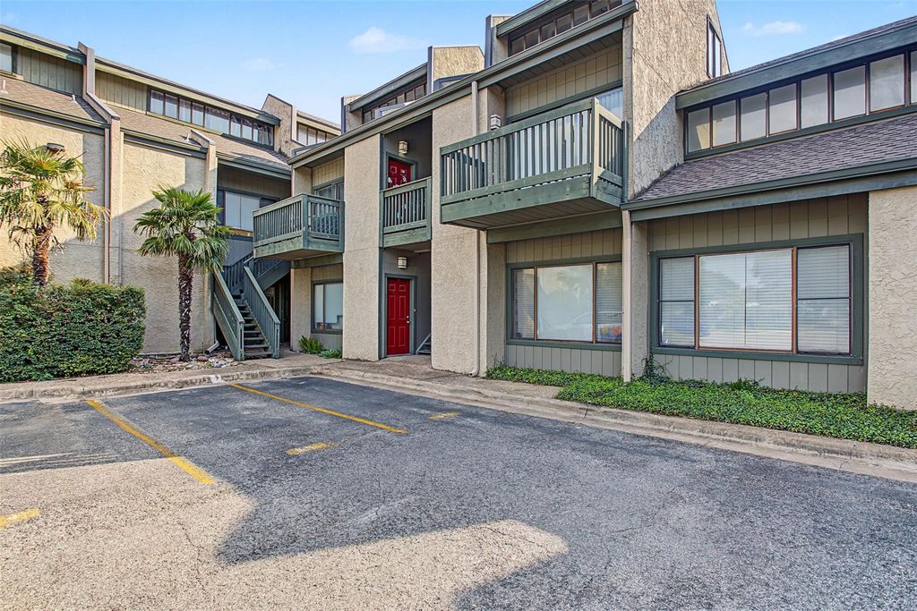 601 Nelray BLVD 17, Austin, TX 78751
