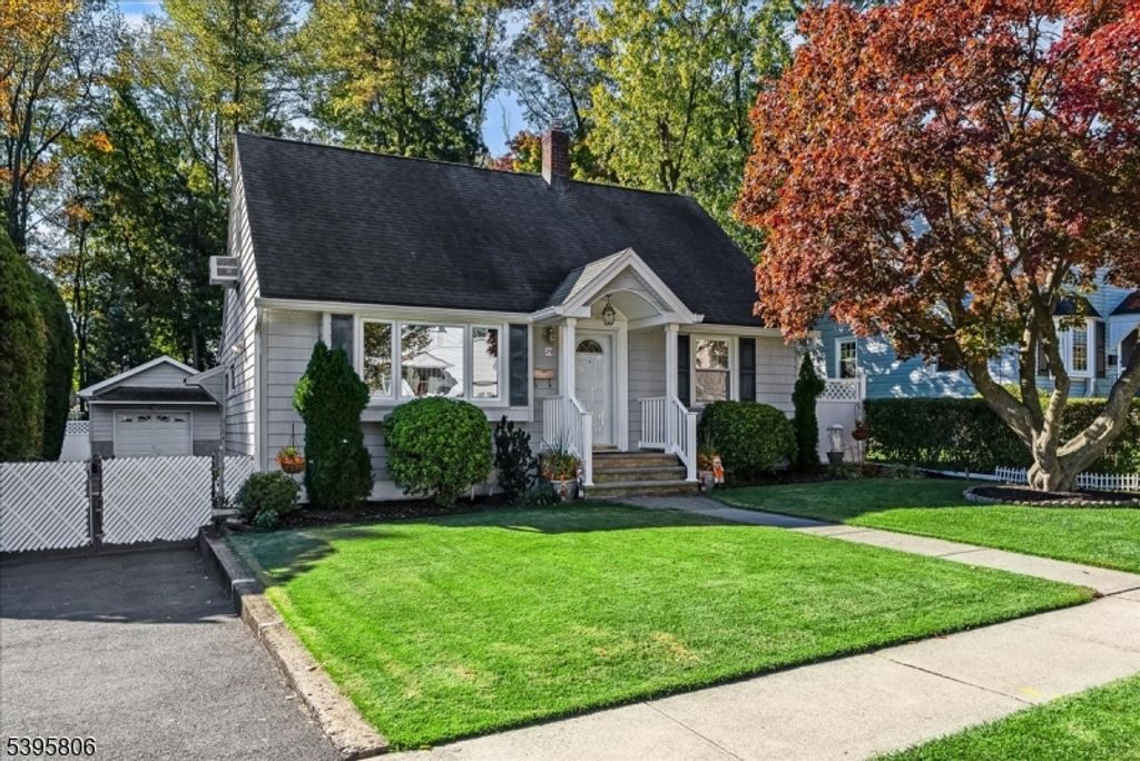 29 Lynwood Rd, Verona Twp., NJ 07044