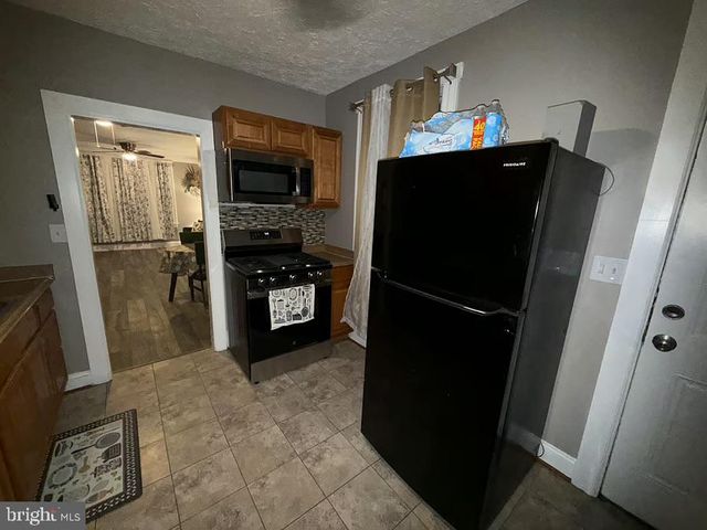 4818 LANIER AVE, Baltimore, MD 21215