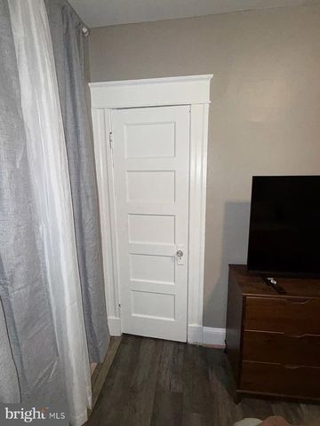 4818 LANIER AVE, Baltimore, MD 21215