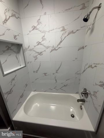 4818 LANIER AVE, Baltimore, MD 21215