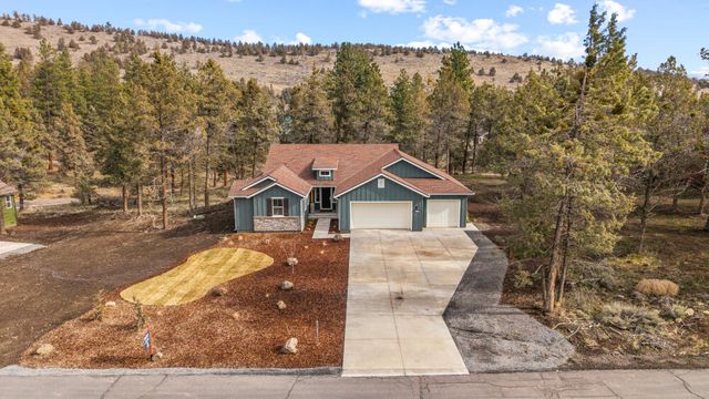 1211 Vine Maple Drive, Klamath Falls, OR 97601