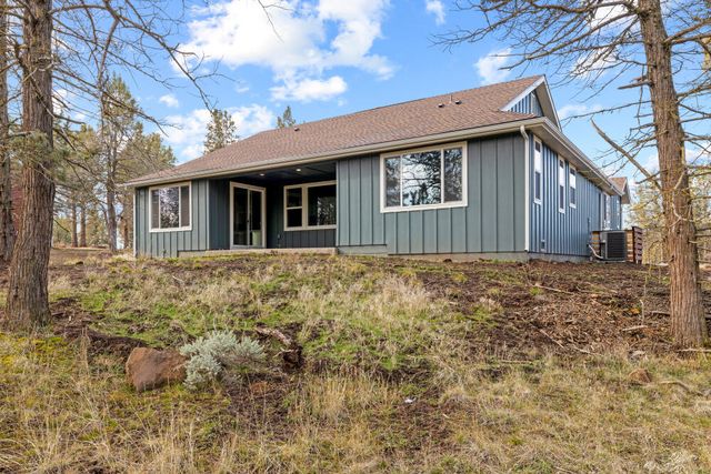 1211 Vine Maple Drive, Klamath Falls, OR 97601