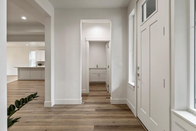 1211 Vine Maple Drive, Klamath Falls, OR 97601