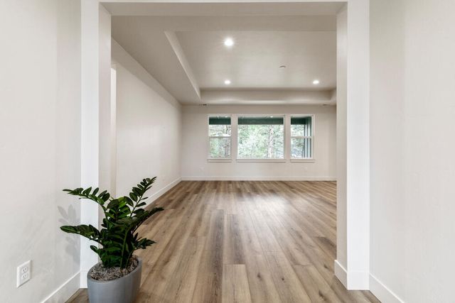 1211 Vine Maple Drive, Klamath Falls, OR 97601