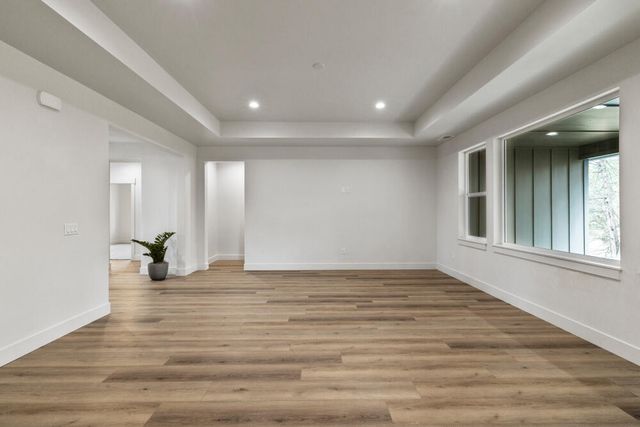 1211 Vine Maple Drive, Klamath Falls, OR 97601