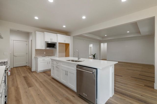 1211 Vine Maple Drive, Klamath Falls, OR 97601