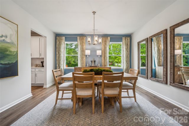 4224 Vista Pine Drive, Charlotte, NC 28215