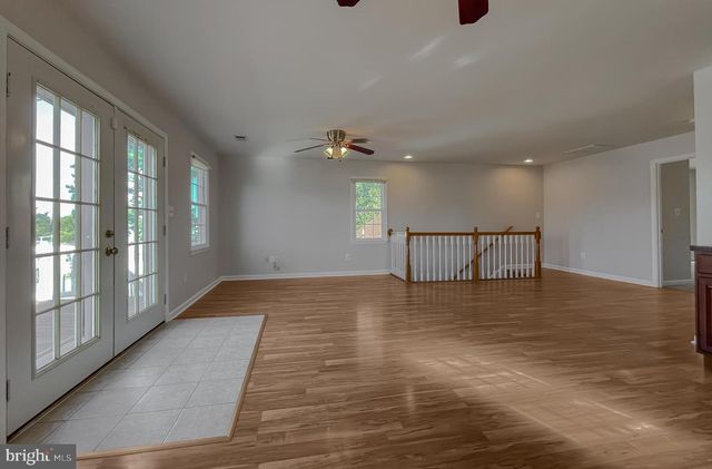 16157 COBB ISLAND RD, Newburg, MD 20664