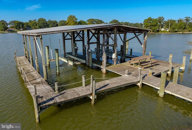 16157 COBB ISLAND RD, Newburg, MD 20664