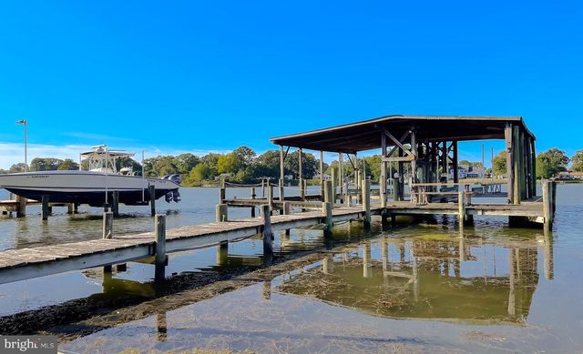 16157 COBB ISLAND RD, Newburg, MD 20664