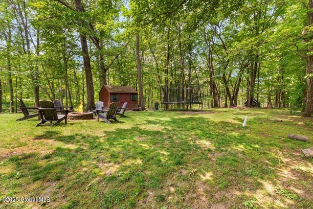 64 Swift Road, New Scotland, NY 12186