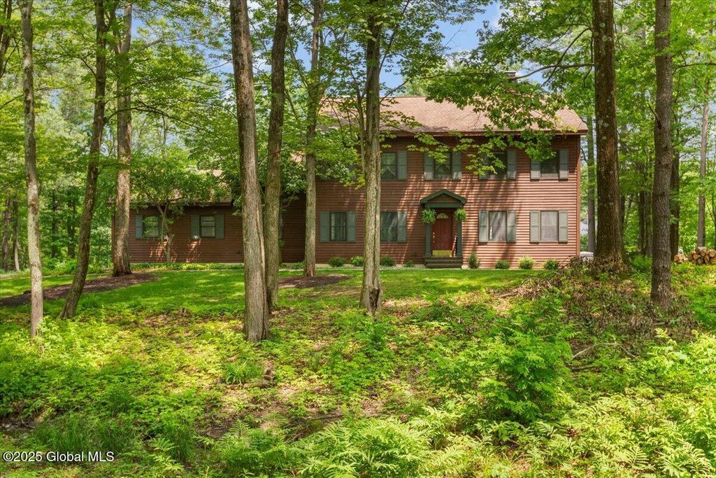 64 Swift Road, New Scotland, NY 12186