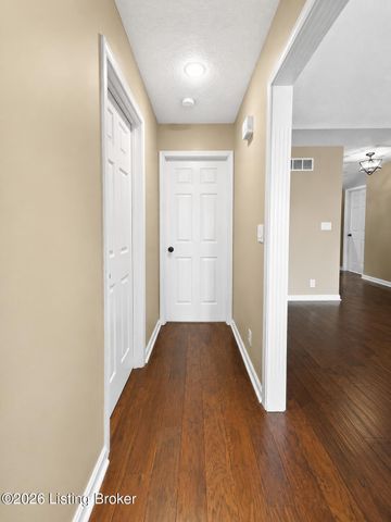 1153 Waterford Rd, Mt Washington, KY 40047