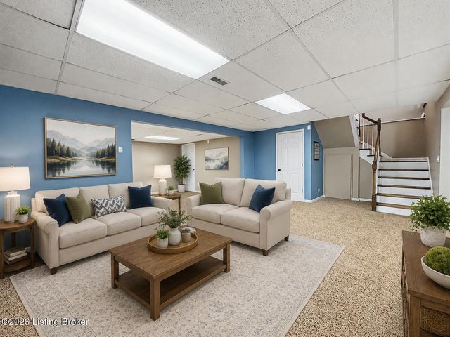 1153 Waterford Rd, Mt Washington, KY 40047