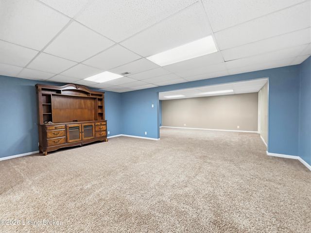 1153 Waterford Rd, Mt Washington, KY 40047
