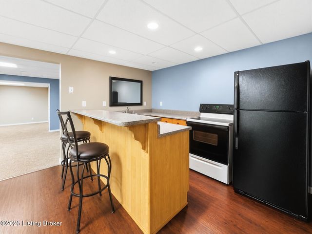 1153 Waterford Rd, Mt Washington, KY 40047