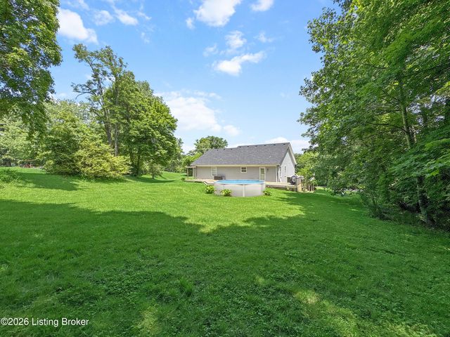 1153 Waterford Rd, Mt Washington, KY 40047
