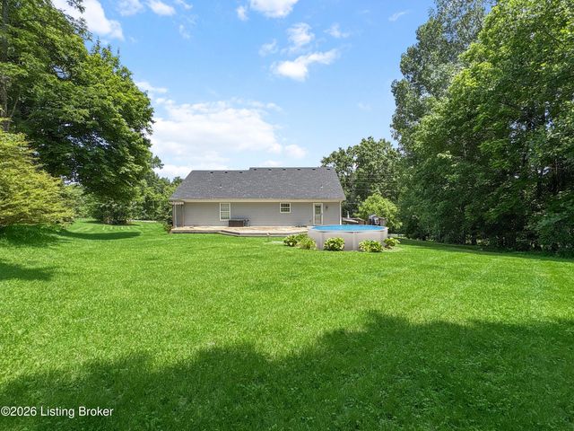 1153 Waterford Rd, Mt Washington, KY 40047