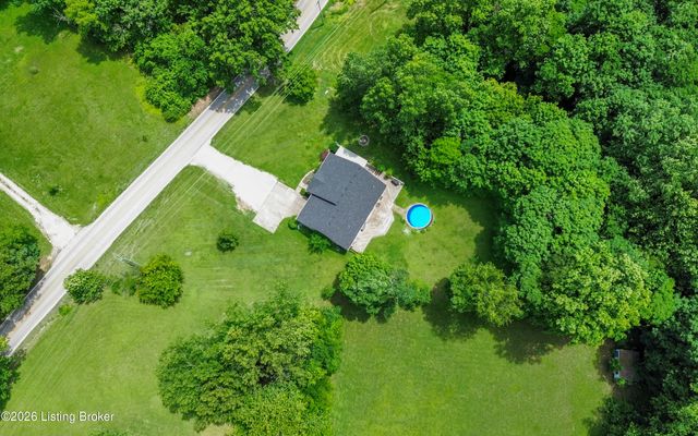 1153 Waterford Rd, Mt Washington, KY 40047